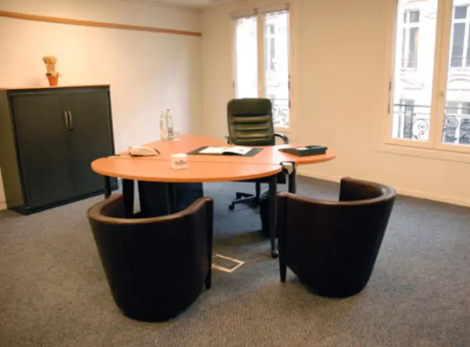 Regus Paris 72 Faubourg St-Honoré 4