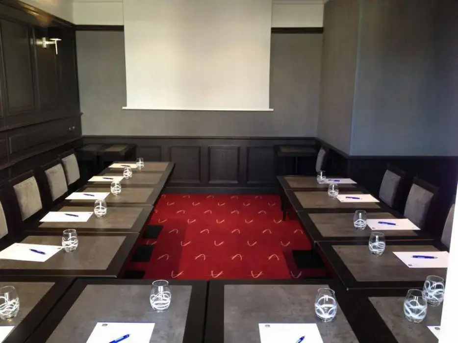 Best Western Le Duguesclin 11
