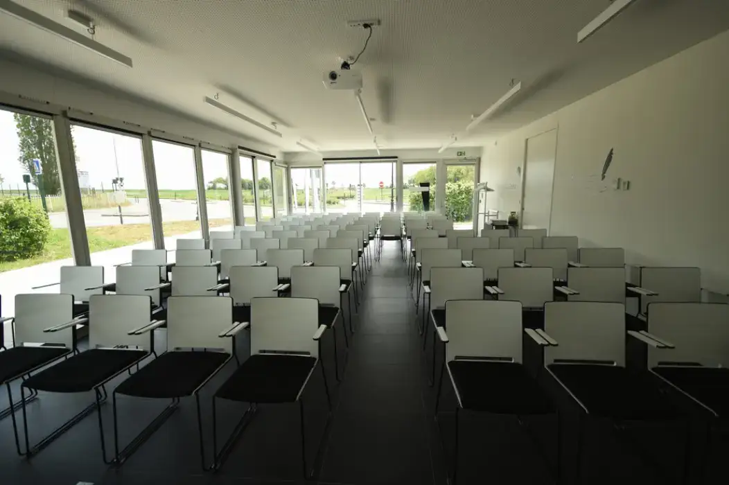 Zenith Auditorium 3