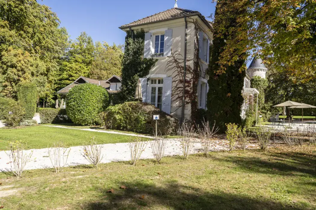 Château des Ayes 25
