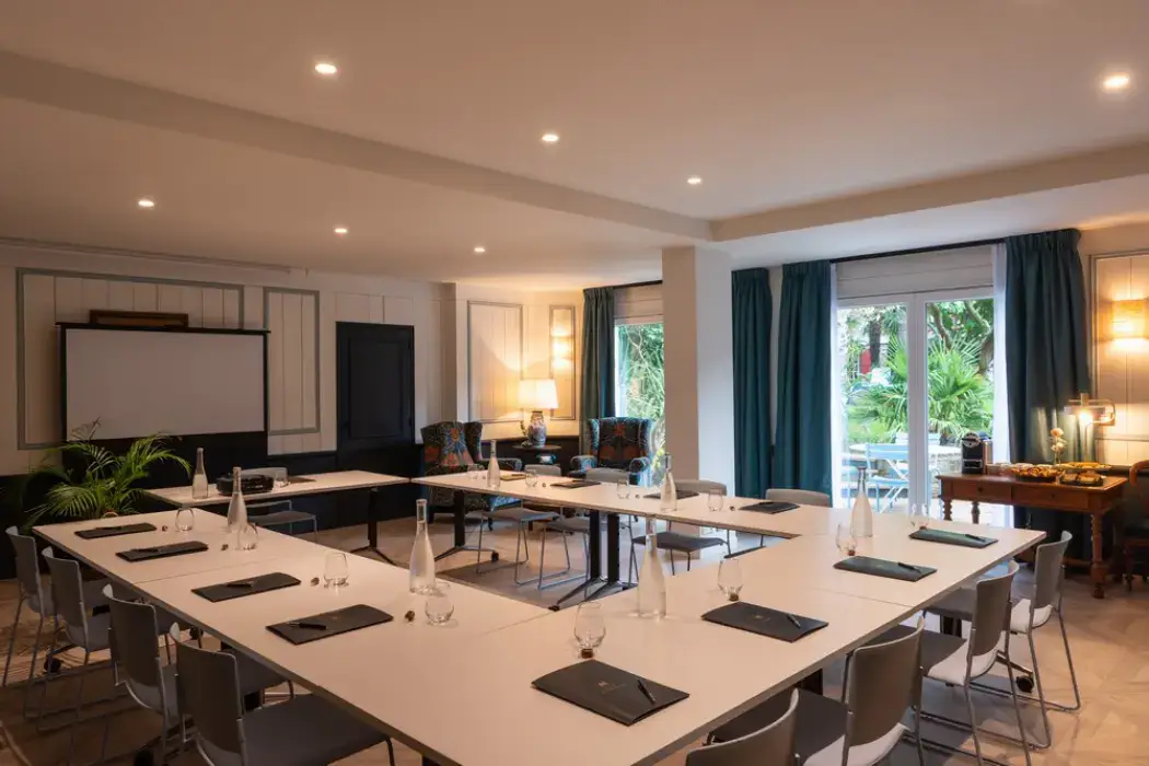Hotel Saint-Christophe 13
