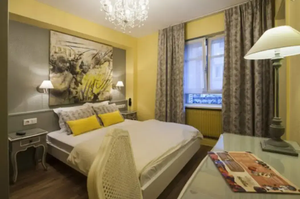 Hôtel Roses 5