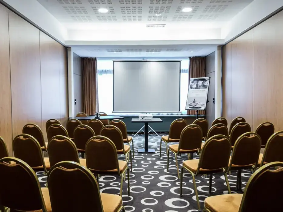 Mercure Dinan Port Le Jerzual 3