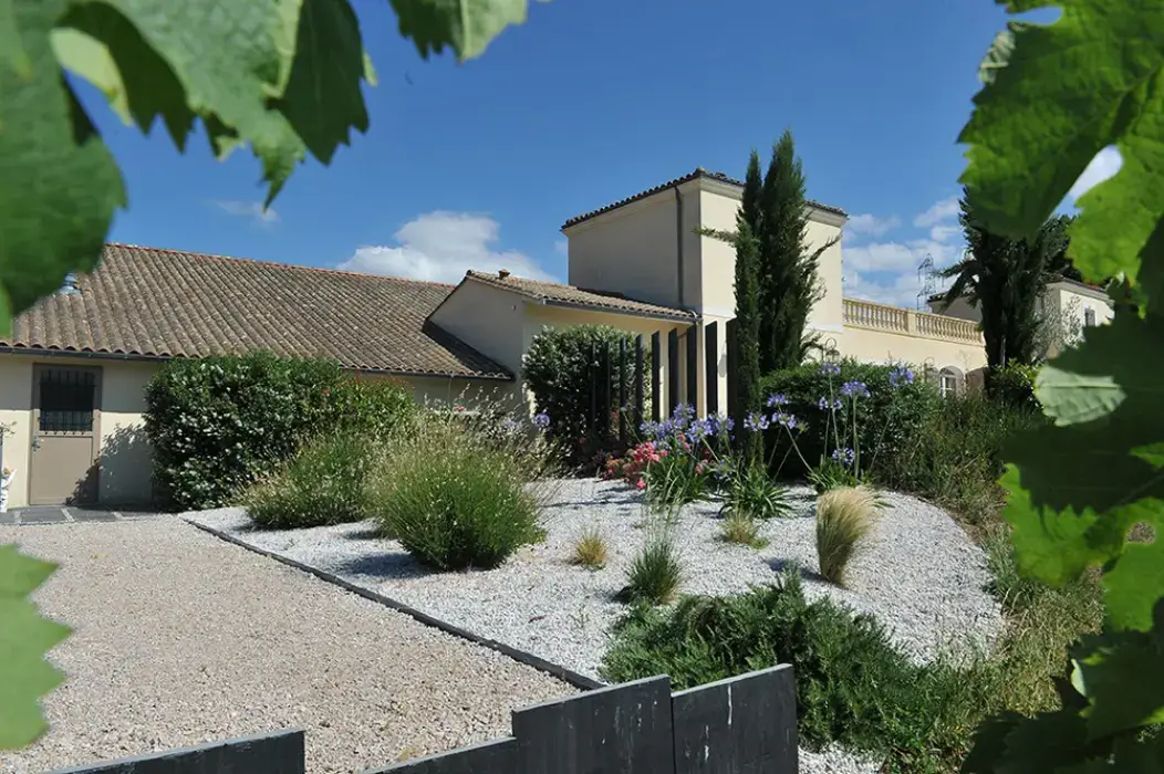 Château Pascot 4