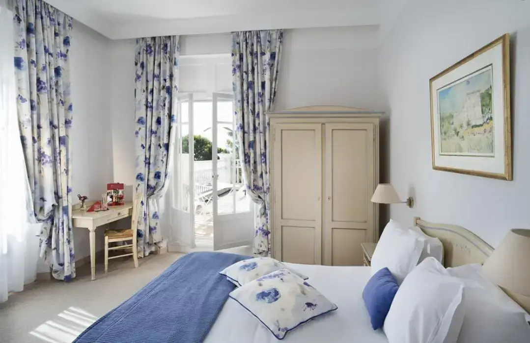 Grand Hotel Des Lecques, BW Signature Collection 8