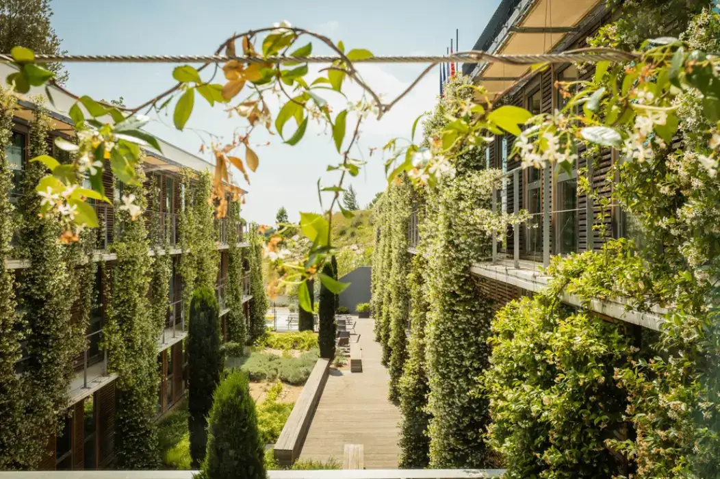 Courtyard By Marriott Montpellier 2