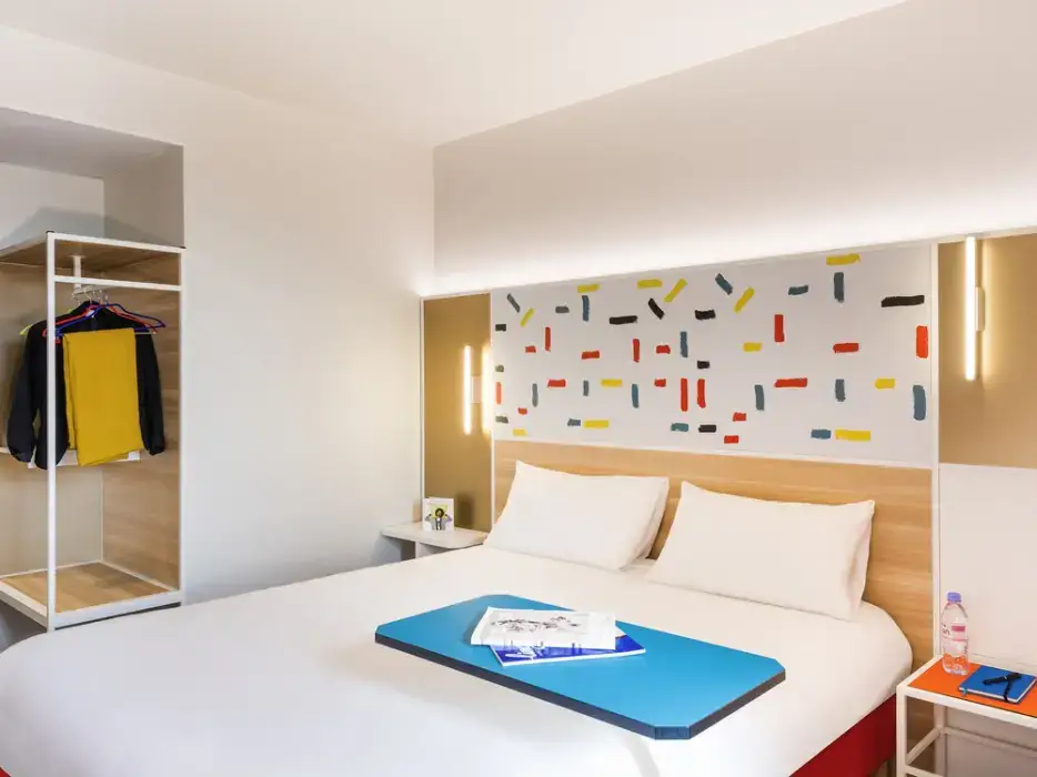Ibis Styles Guyancourt Versailles 4