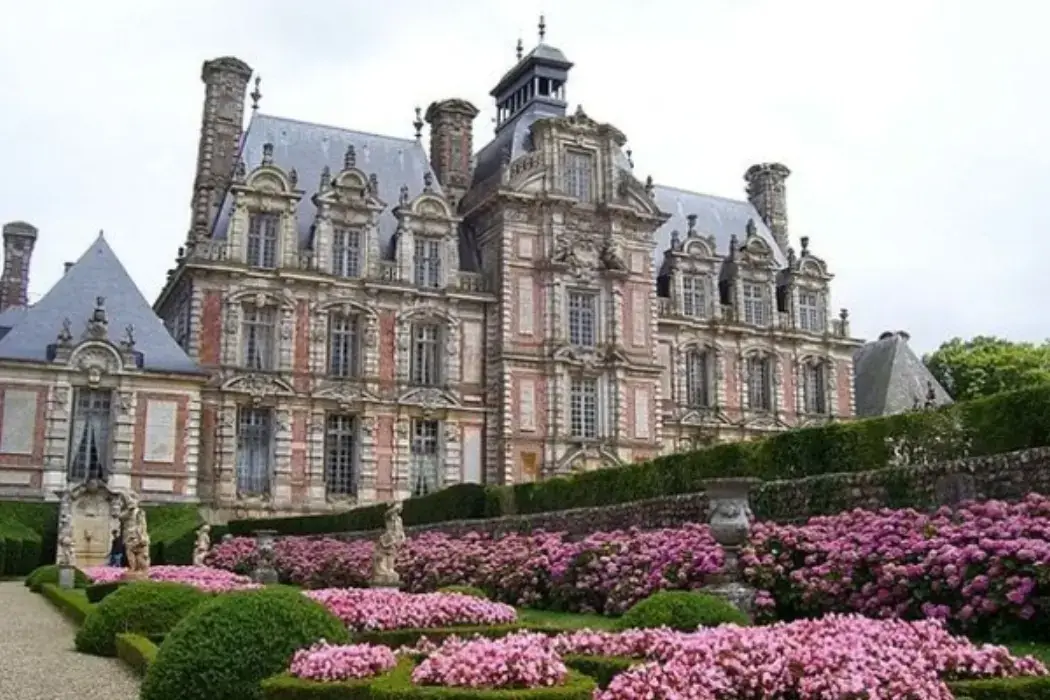 Château de Beaumesnil 6