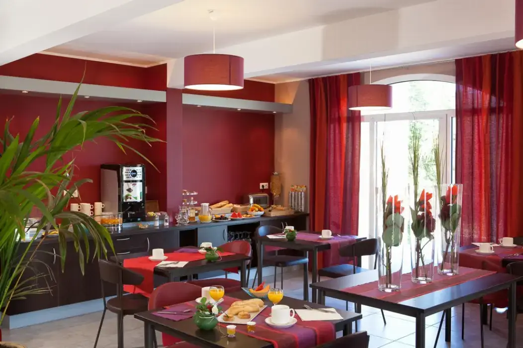 Hôtel des Sapins 5