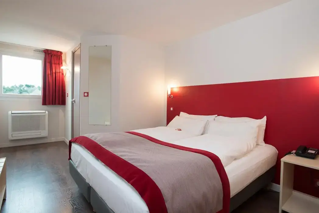 Hotel-Restaurant L'Amandier 5