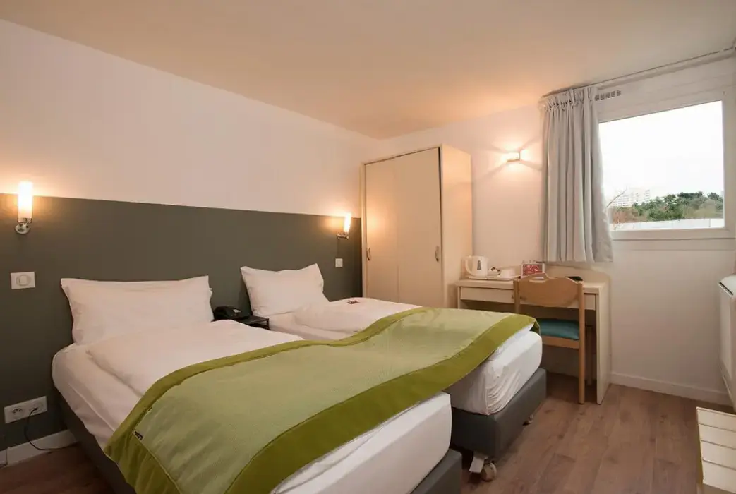 Hotel-Restaurant L'Amandier 6