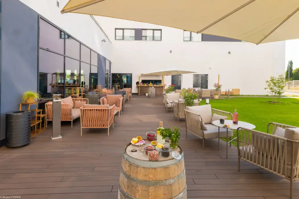 Holiday Inn Paris CDG Airport 17