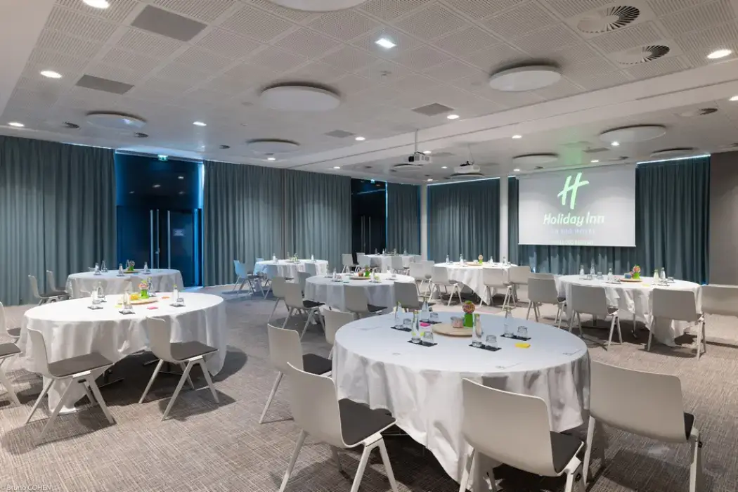 Holiday Inn Paris CDG Airport 26