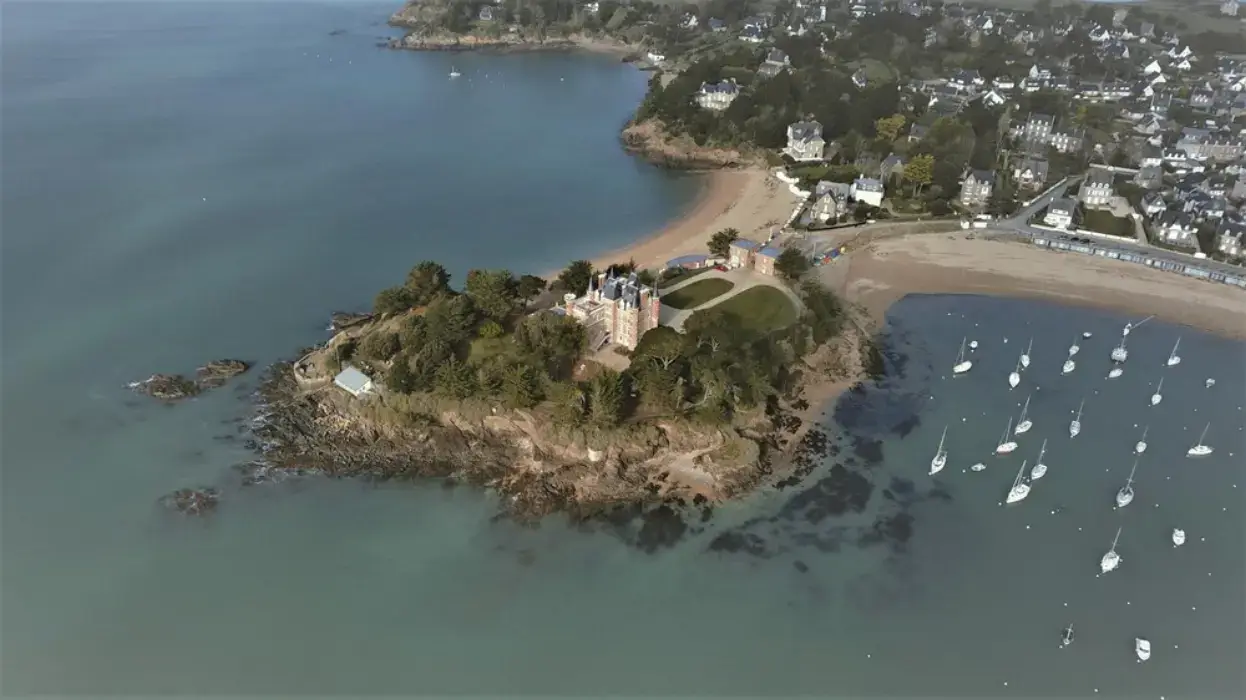 Château du Nessay 9