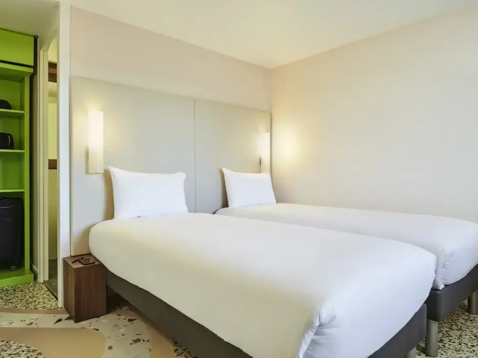 Greet Hotel Versailles - Voisins Le Bretonneux 8