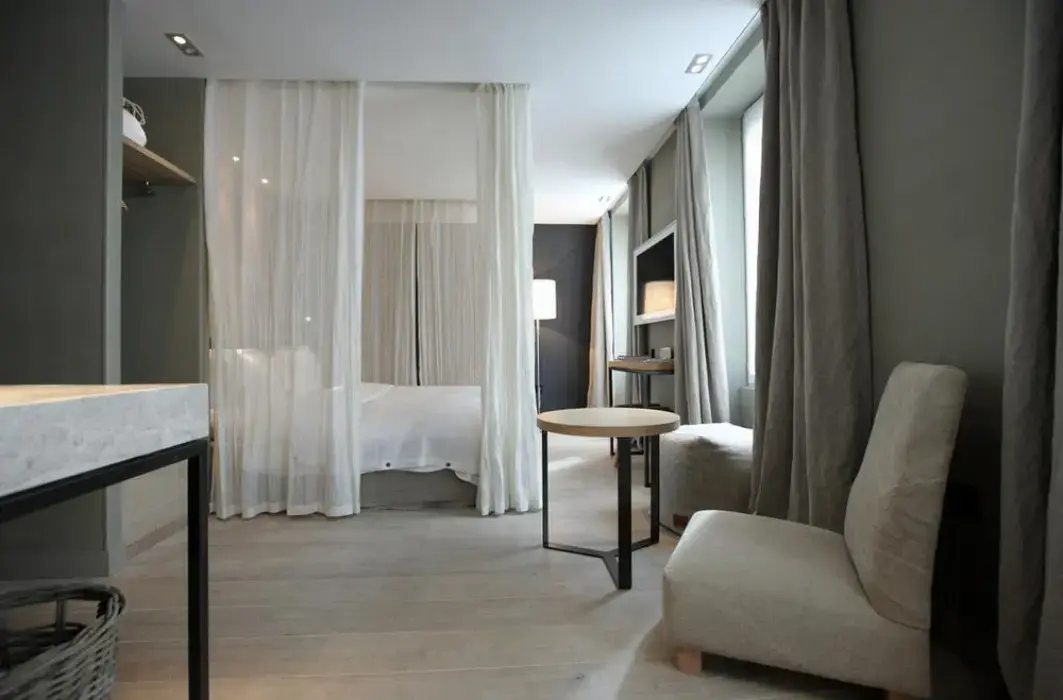 Hidden Hôtel 6