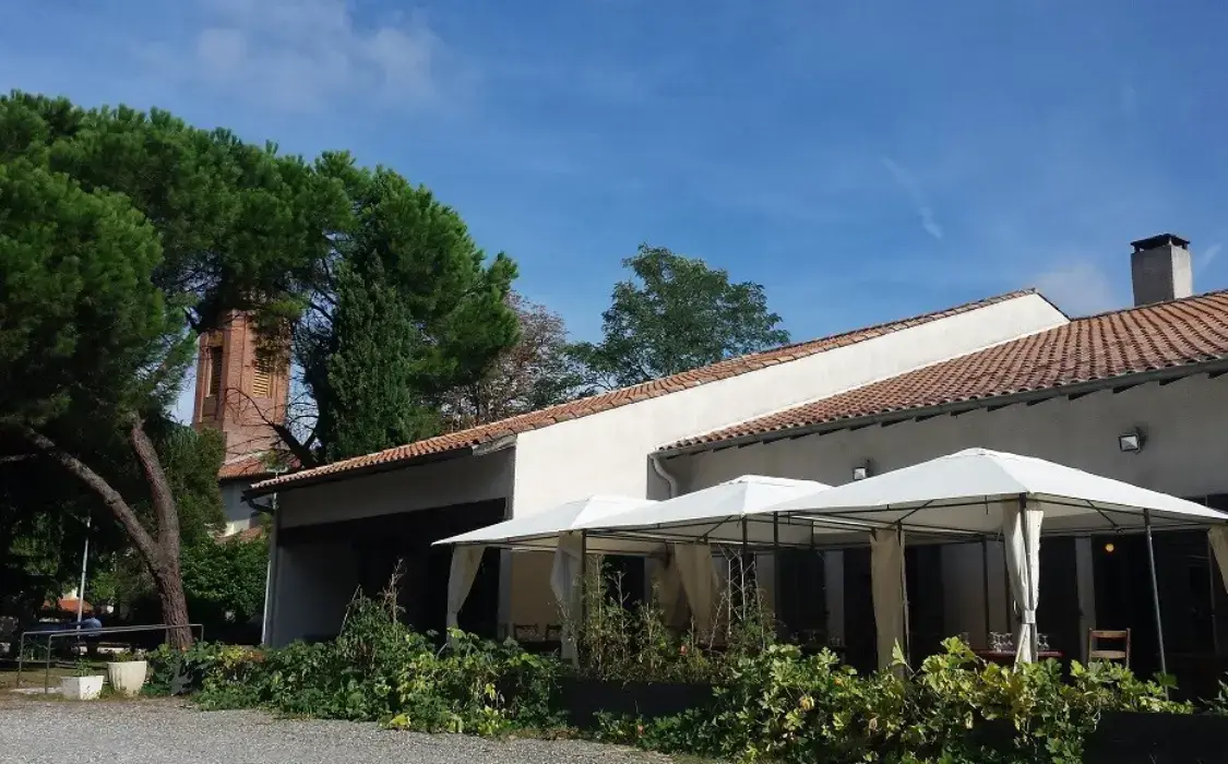 Friendly Auberge 6