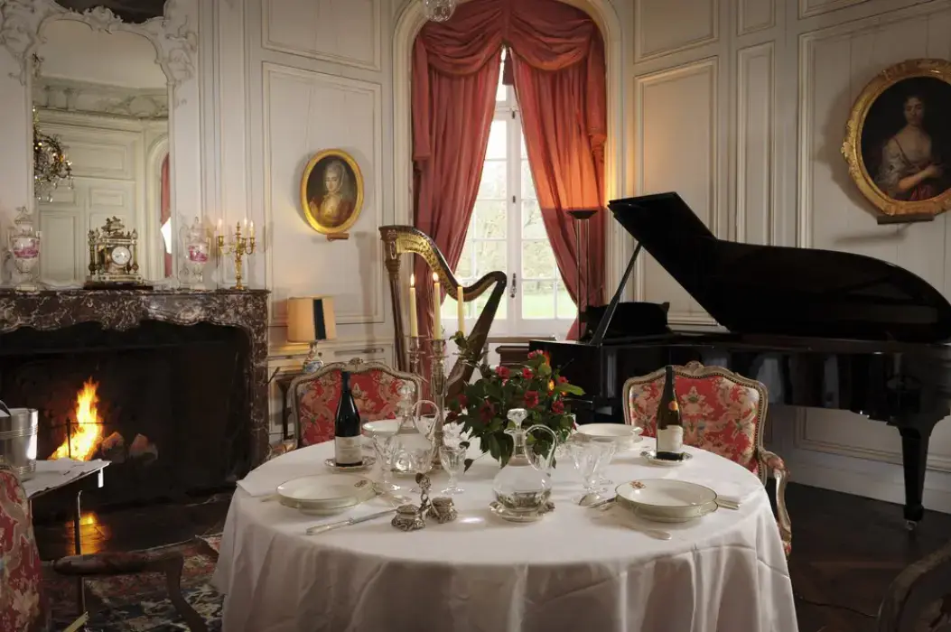 Château de Canisy 7