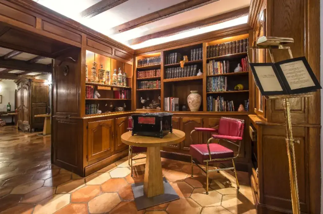 Auberge Ostapé 8