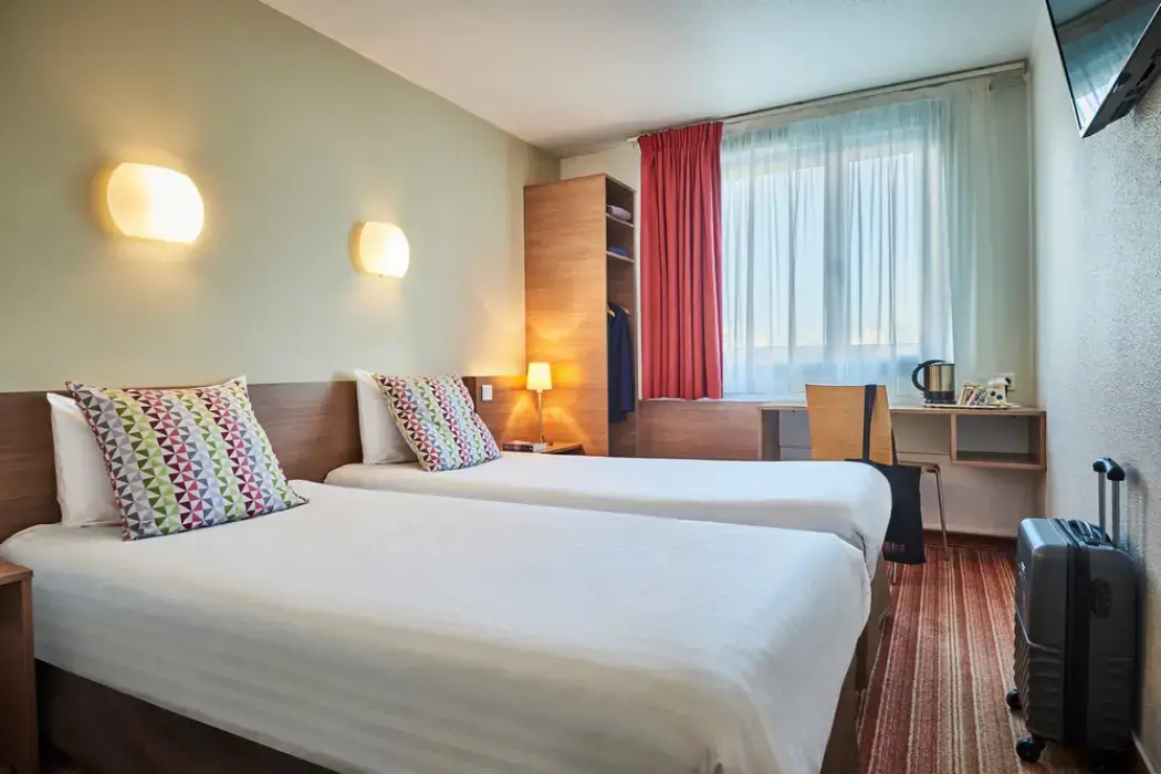 Campanile Paris Bercy Village 19