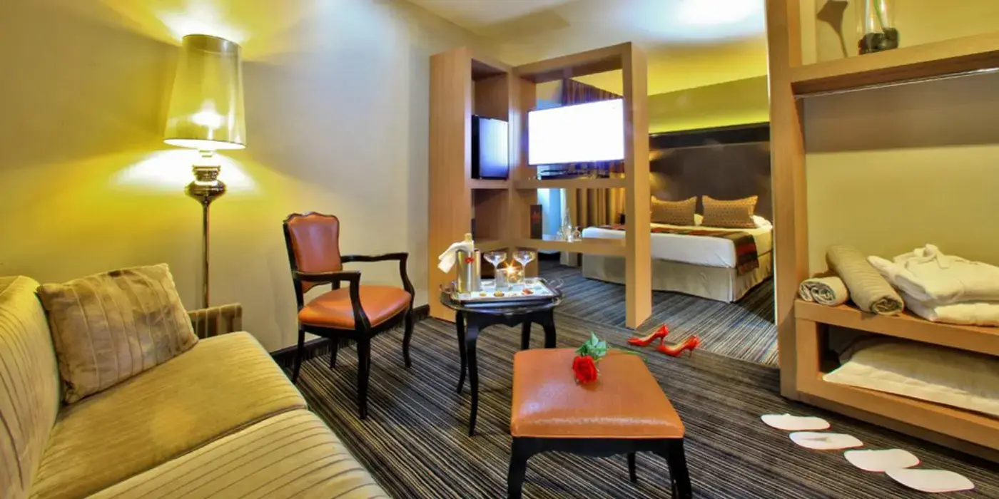 Plaza Madeleine Hôtel et Spa 8