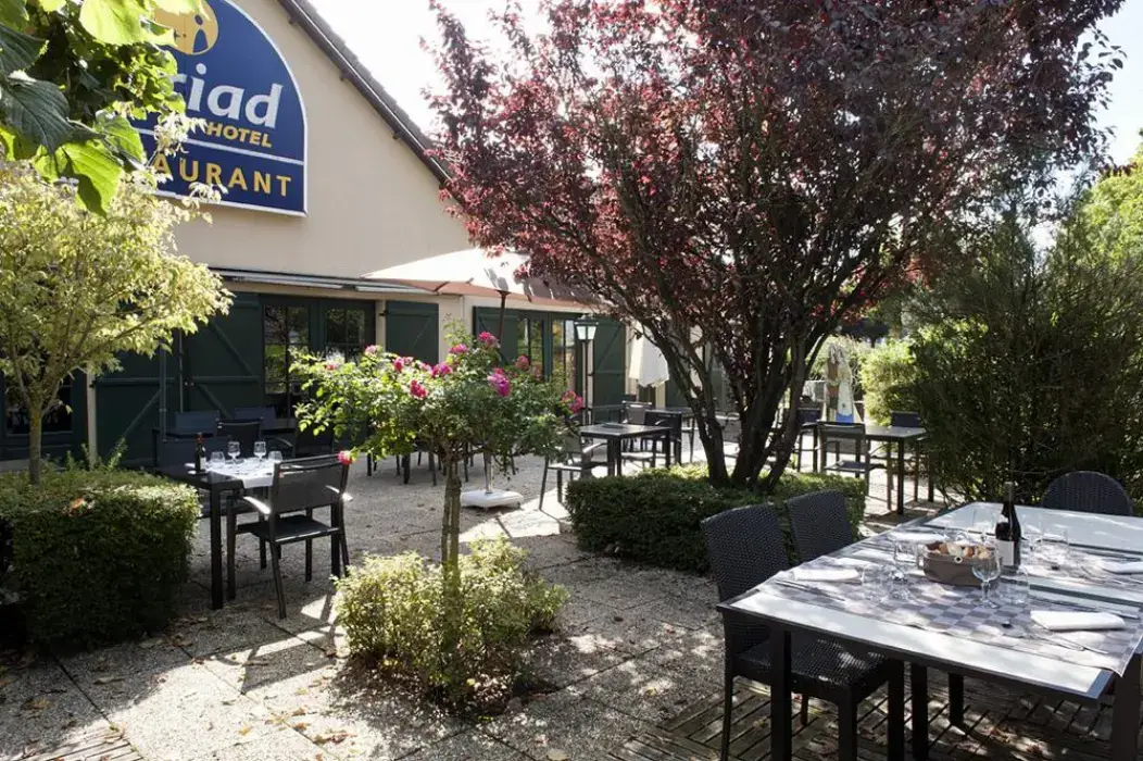 Kyriad la Ferté-Bernard 4