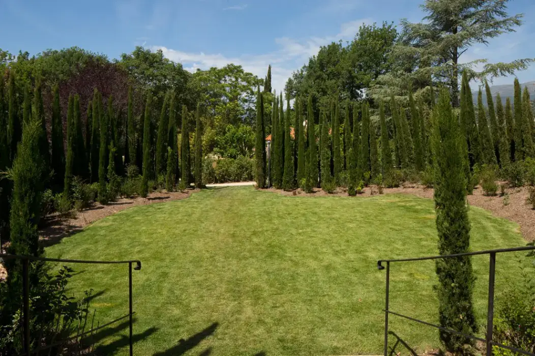 Le Domaine du Mas de Pierre 23