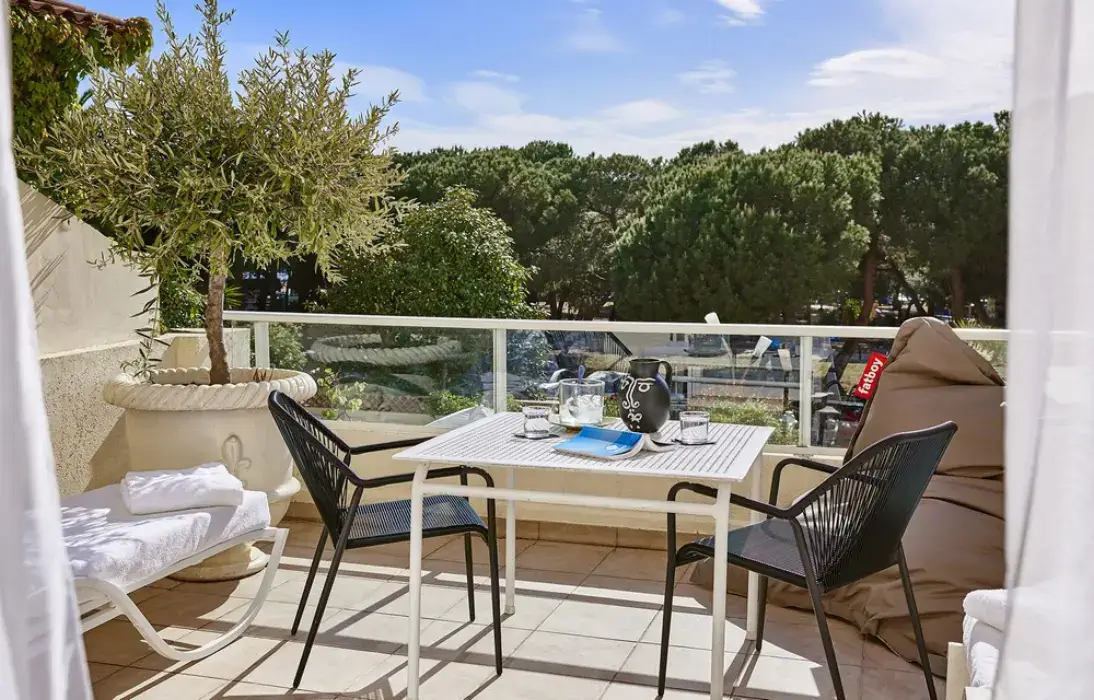 Hôtel Juana 10