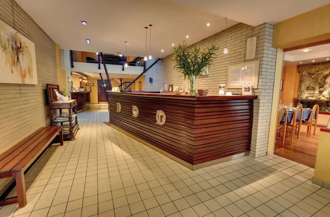 Hirondelle Hôtel Restaurant 7