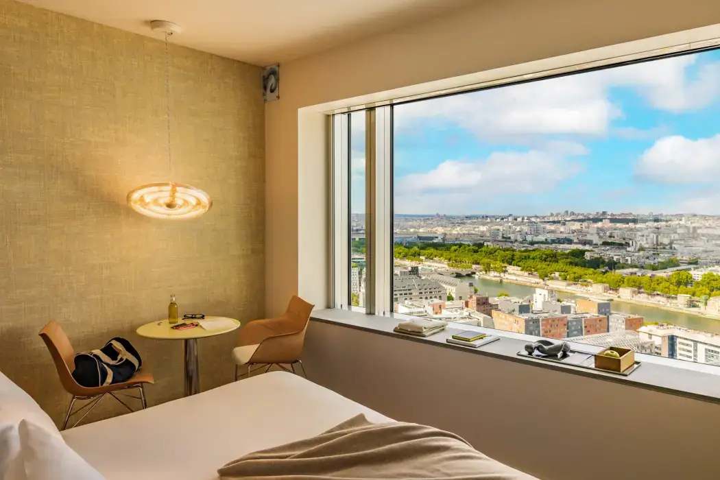 Too Hôtel 28