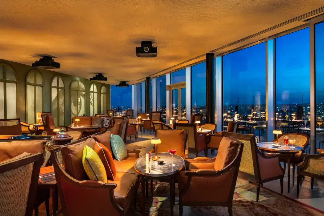 Too Hôtel 37