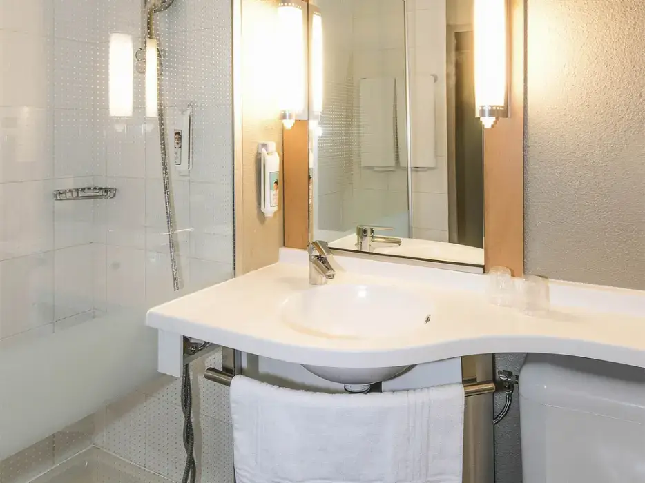 Ibis Nanterre la Défense 8