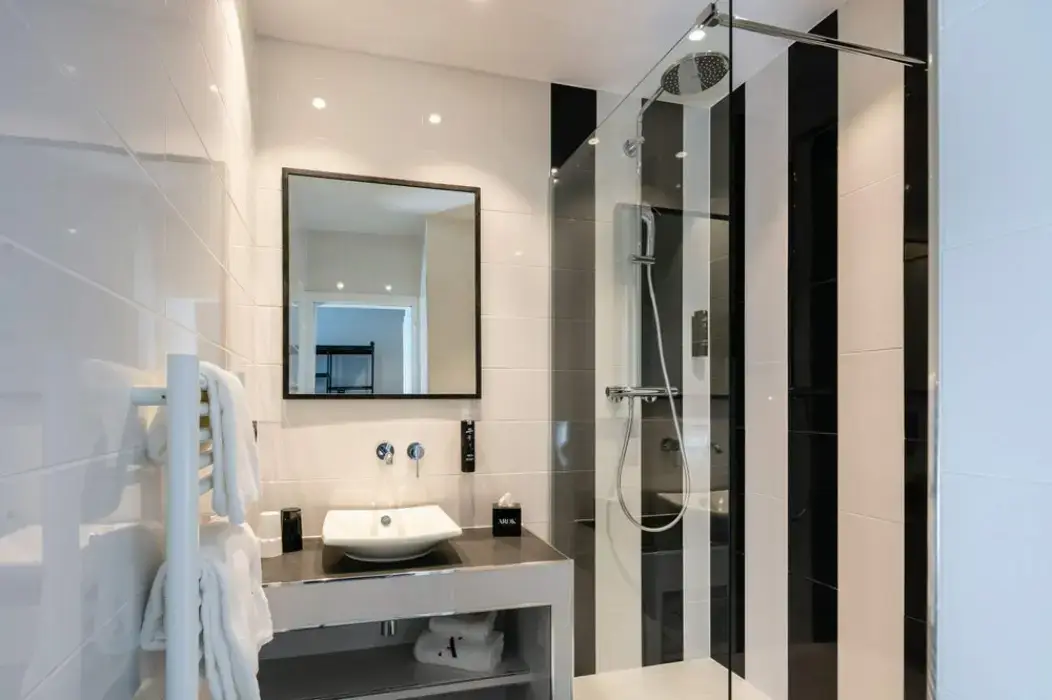 Arok Hôtel 5