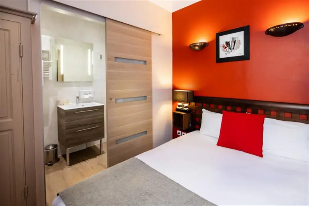 Best Western Le Comtadin 7