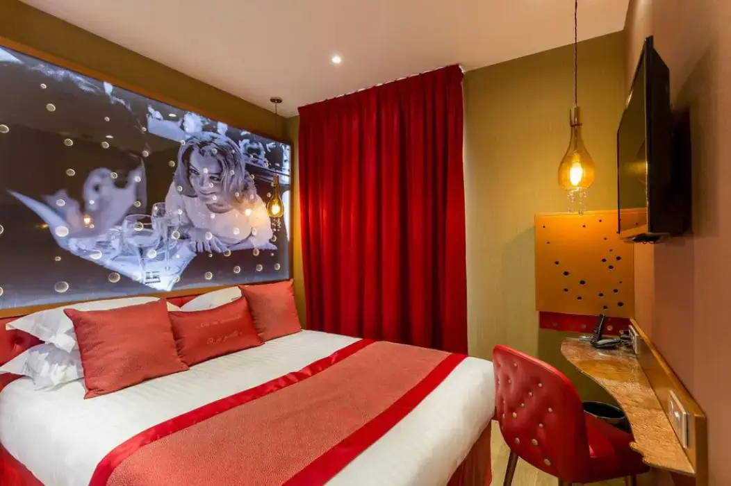 Hôtel Les Bulles de Paris 7