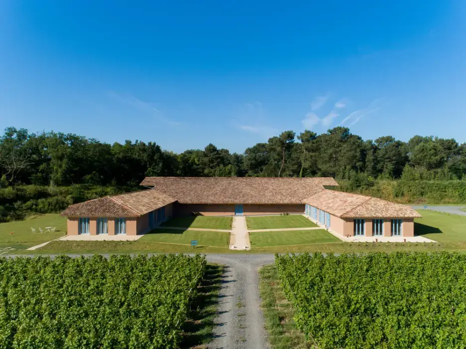 Chai du Château d'Eyran