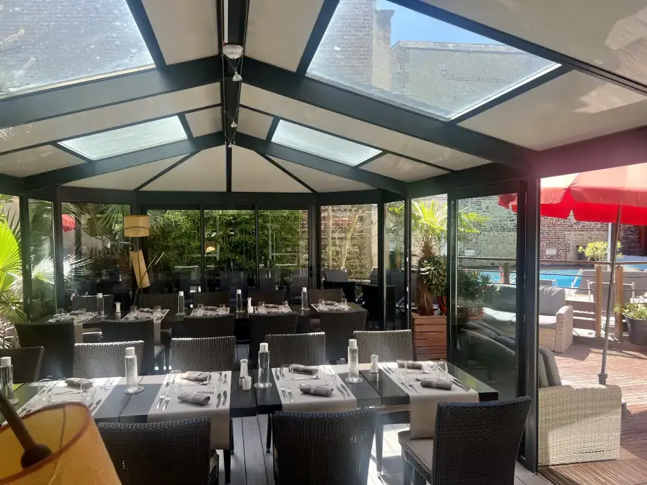 Le Trophee Boutique Hôtel Spa 9
