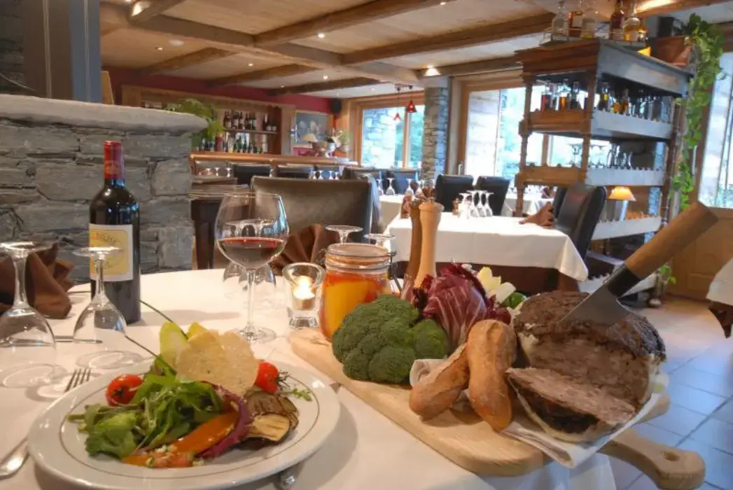 Hôtel le Monal 3