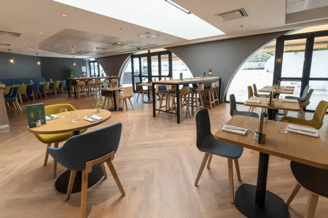 Holiday Inn Lyon Vaise 14