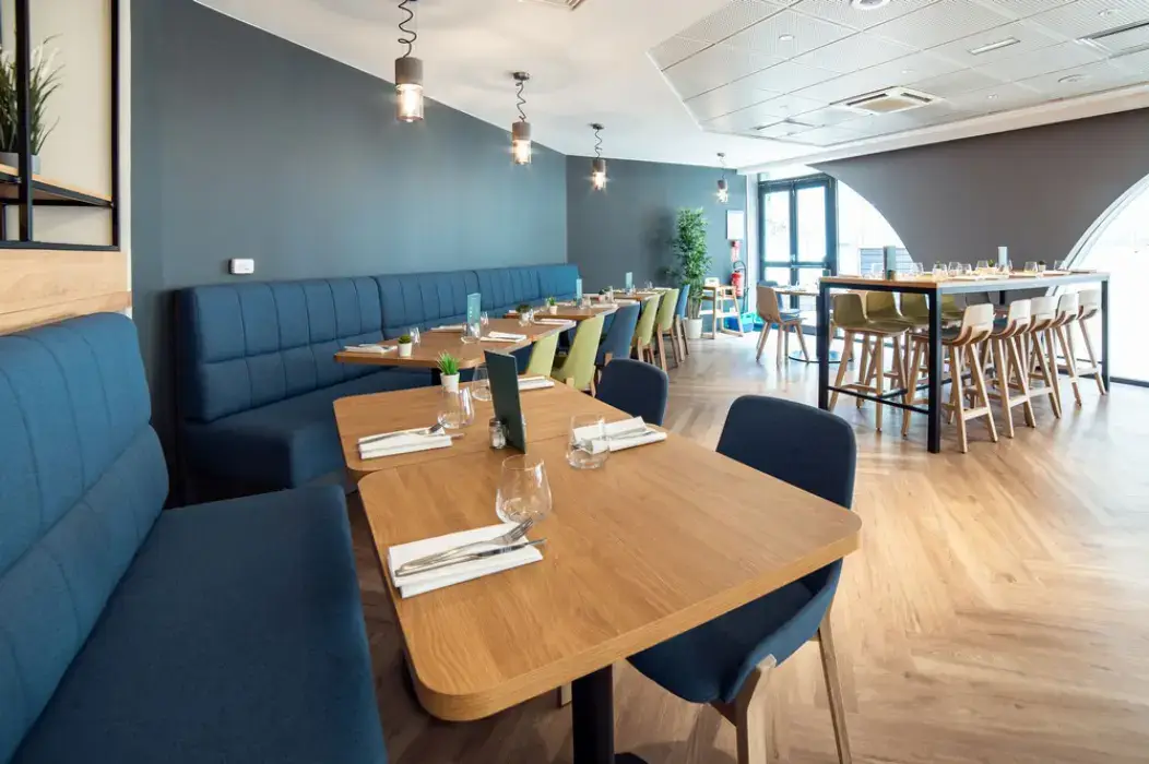 Holiday Inn Lyon Vaise 15