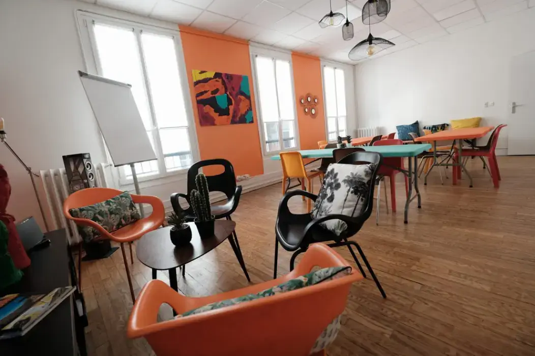Arty Loft 9