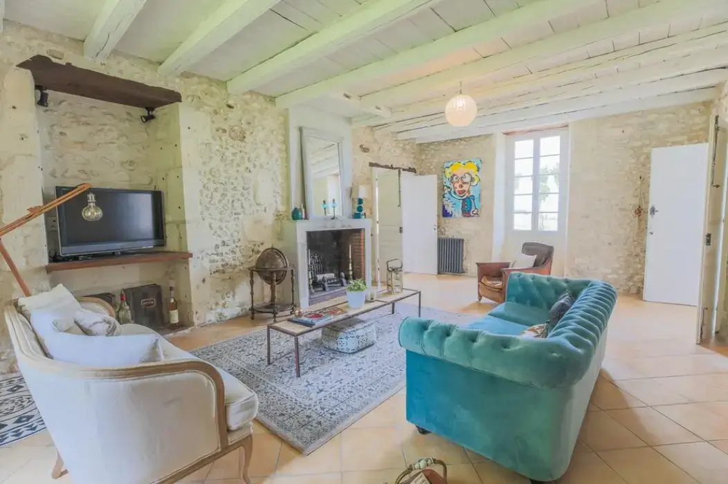 Logis de la Grosse Pierre 8