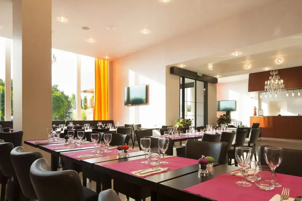 Executive Hôtel 11