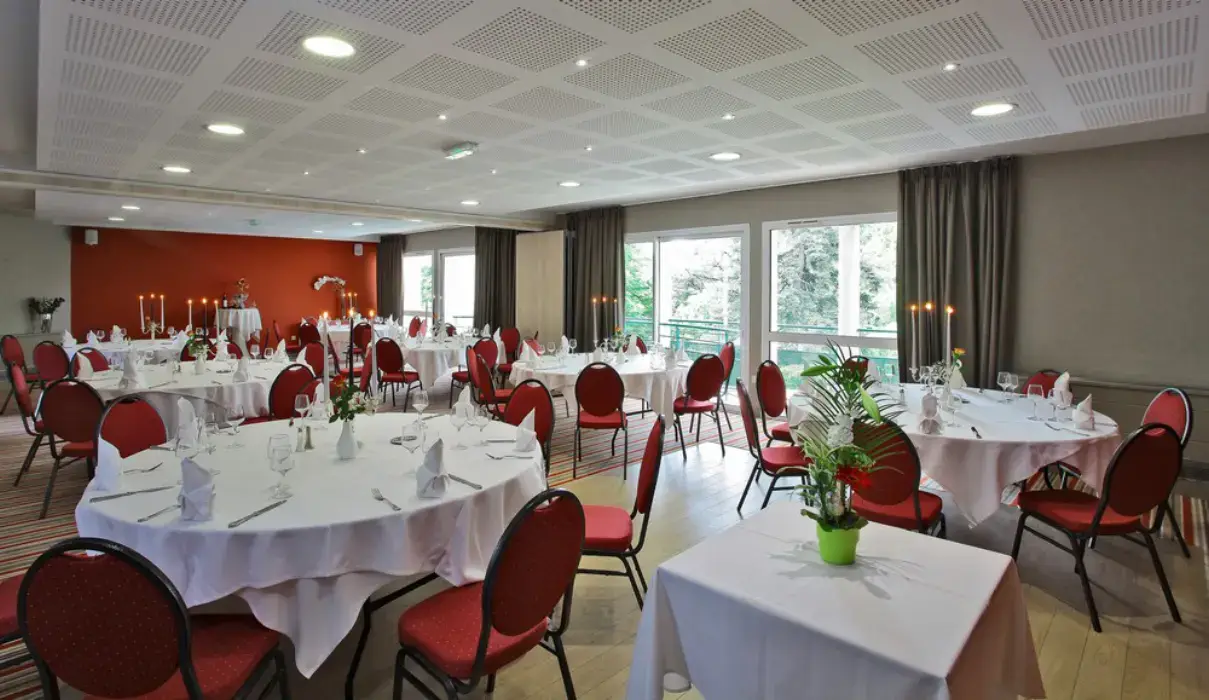 Mercure Castres L'Occitan 7