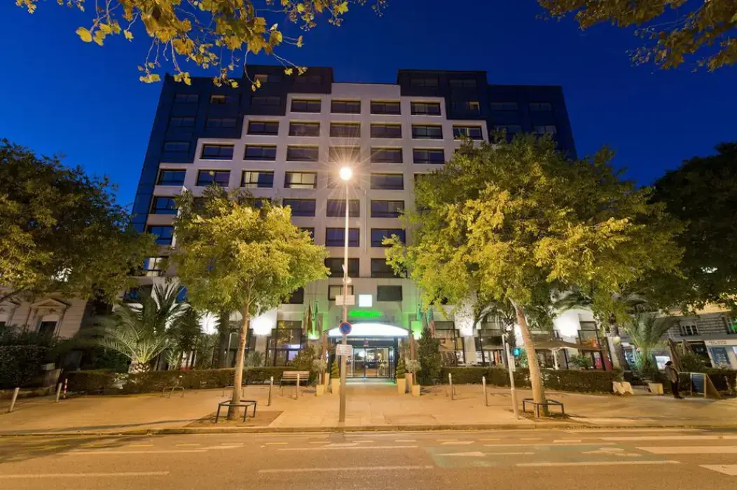 Holiday Inn Nice Centre 2