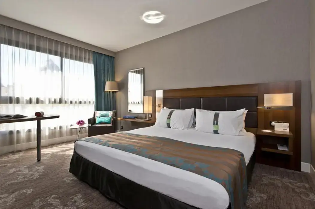 Holiday Inn Nice Centre 5
