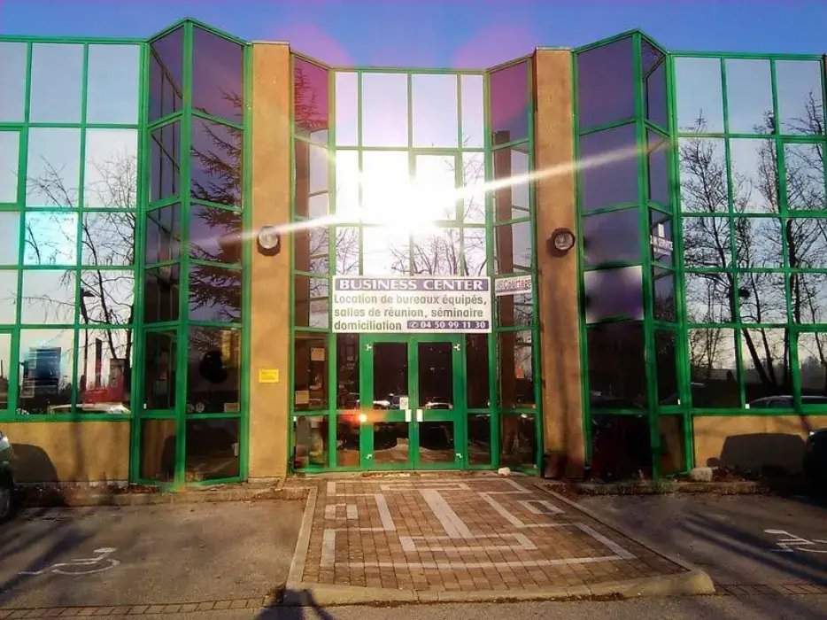 Business Center 4