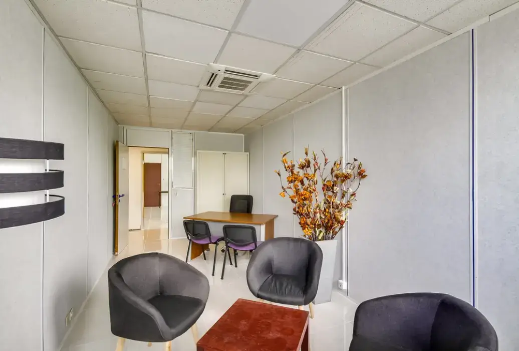 Business Center 5