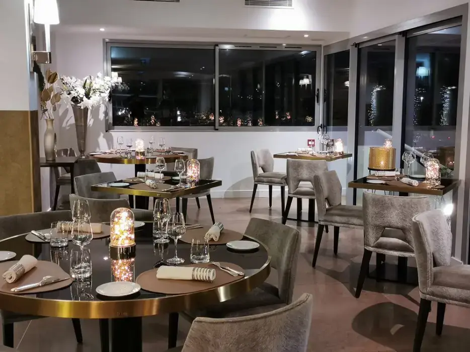 Hôtel le Diana 7