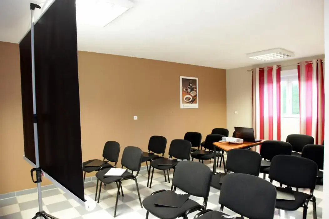Comfort Hotel Paray Le Monial 4